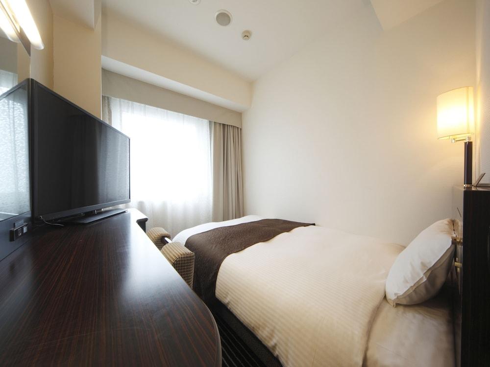 Apa Hotel Sendai Eki Itsutsubashi Buitenkant foto
