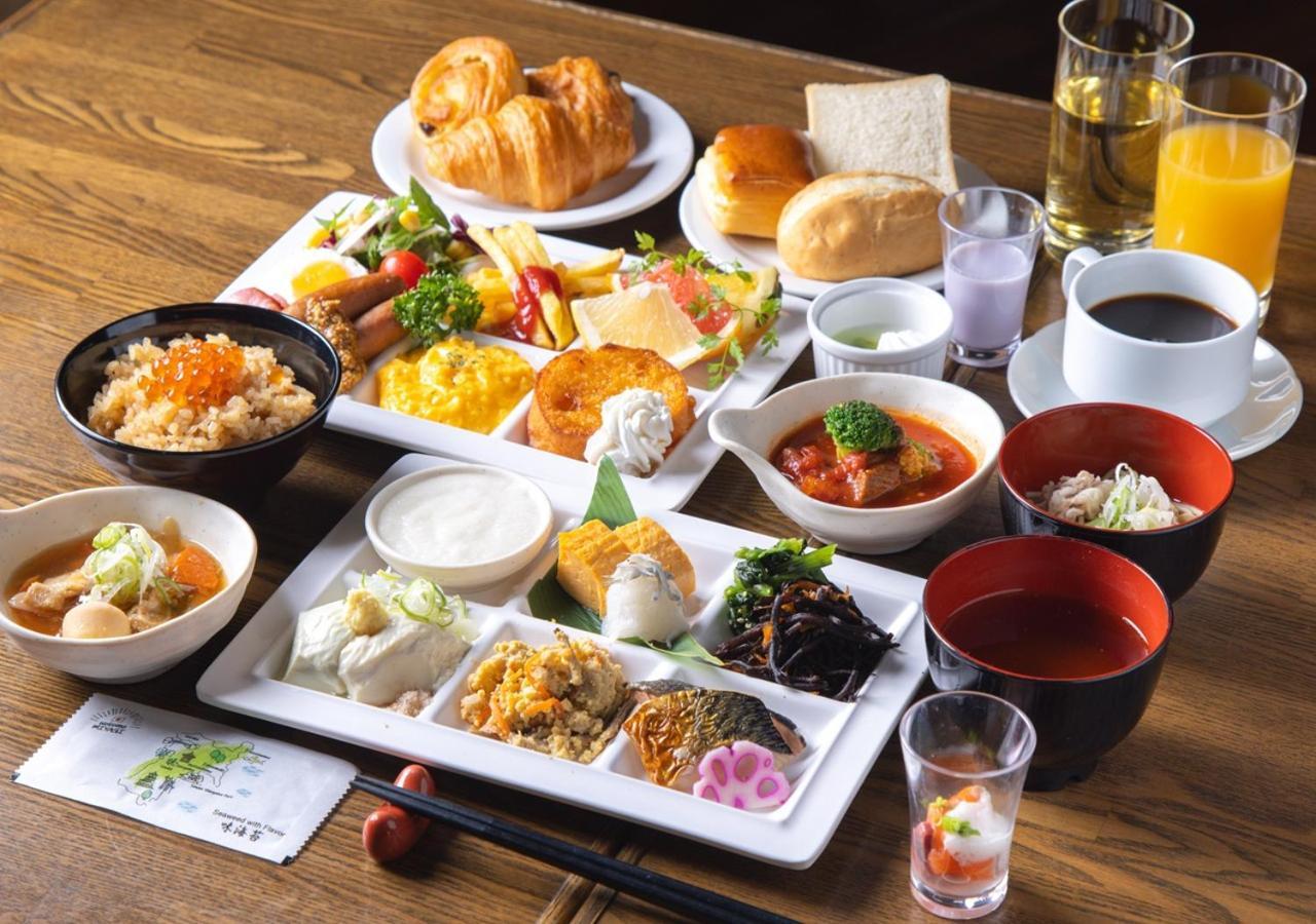 Apa Hotel Sendai Eki Itsutsubashi Buitenkant foto
