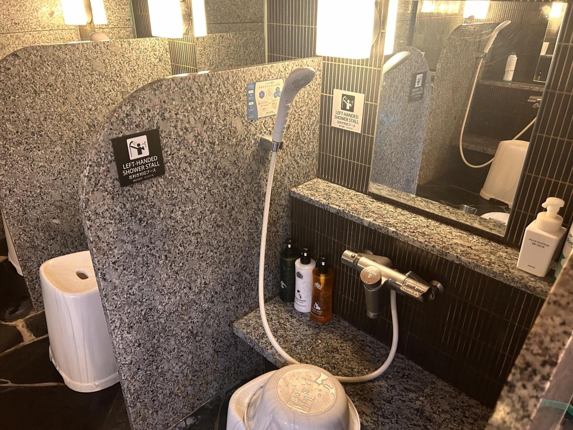 Apa Hotel Sendai Eki Itsutsubashi Buitenkant foto
