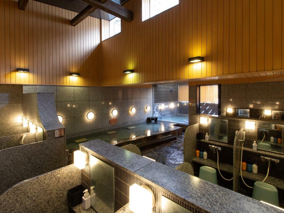Apa Hotel Sendai Eki Itsutsubashi Buitenkant foto